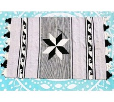 SOUTHWEST HAND WOVEN RUG WOOL 79