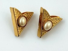Vtg Collar Clips Tips Gold Tone Steampunk Triangle Faux Pearl Gold Tone Ornate picture