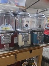 Vintage beaver gumball machines RB16 picture
