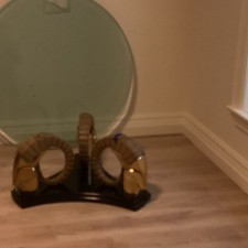 Drexel Heritage Rams Head table picture