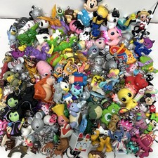 Huge Lot 125+ Vintage Collectible Handmade Keychains Bag Charms Bundle picture