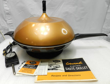 Vintage Retro Mirro Matic Gourmet Electric Saute Skillet Model M-0354-35 (F39J) picture