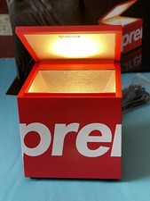 Supreme x Cini&Nils Cuboluce Table Lamp Color Red Table Top Brand New picture