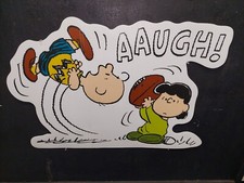 (4) PEANUTS CHARLIE BROWN RAISING CANE'S DISPLAYS THANKSGIVING FOOTBALL rare HTF picture