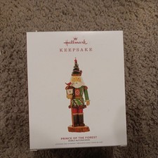 HALLMARK NOBLE NUTCHRACKERS 2019 1ST IN SERIES PRINCE OF THE FOREST ORNAMENT picture