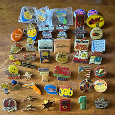 Walmart Mixed Lot Enamel Lapel Pins & Pinback Buttons Shareholder Associate-45ct picture