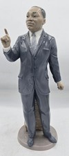 Lladro Figurine 7528 