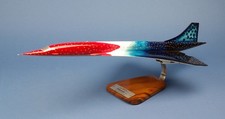 Aérospatiale BAC Concorde 201 20 Anniversary F-WTSB Desk Model 1/100 AV Airplane picture