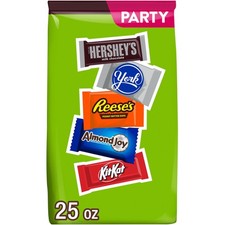 HERSHEY Assorted Chocolate Candy Variety Pack, 25 oz 25 Ounce (Pack of 1) picture