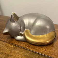 Vintage Mid Century Two Tone Sleeping Cat Figurine MCM 6” picture