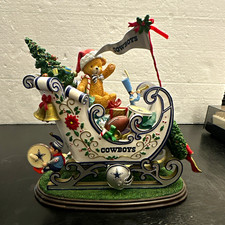Danbury Mint Dallas Cowboys Christmas Sleigh 2001 NFL Holiday Figurine Rare picture