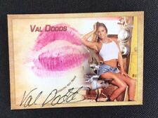 Adult Film Star /Webcam Star Val Dodds Kiss Card Autograph picture