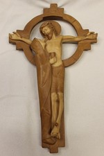 Vintage Catholic Jesus Crucifix w/Mary Unity Cross wall hanging resin picture