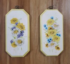 Vtg Mid Century Octagon Wood Wall Plaques Pair Yellow White Daisy Floral Prints picture