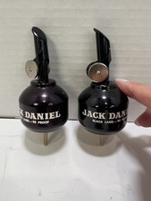 VINTAGE METAL JACK DANIELS WHISKEY POURER-POUR SPOUT-BOTTLE STOPPER picture