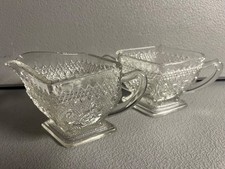 Vintage Indiana Glass Sandwich Pattern Diamond Shaped Sugar & Creamer Set Clear picture