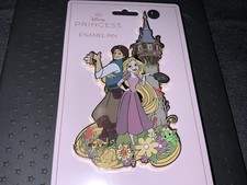 PALM Disney TANGLED Tower RAPUNZEL & FLYNN RIDER Jumbo 5” Pin LE 200 RARE picture