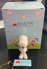 WESTLAND Giftware Peanuts SNOOPY figurine #8146 in box EUC picture