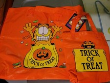 Vintage 1970s Garfield Cat In Bag Candy Bags Trick or Treat Halloween NOS Tote picture