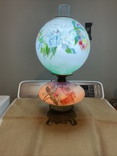 GORGEOUS Antique Gone With The Wind /chamber /Hurricane / Victorian Table Lamp picture