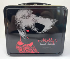 Sin City 1999 Dark Horse metal Lunchbox Molly's Escort Service with post card picture