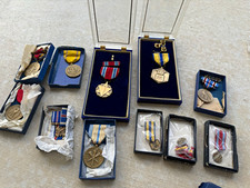 Vintage US Military Medals & Ribbon Bars Lot WWII Korean War With Cases picture