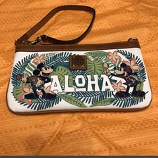 Aulani Disney Dooney & Bourke Mickey Minnie Leather Pouch Unused 11.5×22cm picture