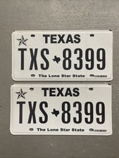EXPIRED TEXAS LICENSE PLATE PAIR/SET LONE STAR ⭐️ STATE RANDOM LETTERS/NUMBERS🤠 picture