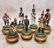 Set of 7 soldiers picture