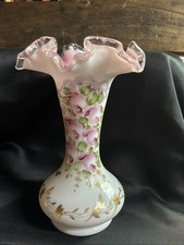 Vintage Fenton Hand-Painted Charleton Rose Ruffled Vase-Beautiful picture