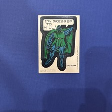 1974/75 Topps Comic Book Heroes Dr. Doom ROOKIE sticker picture