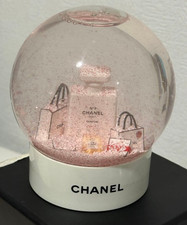 CHANEL 2016 VIP Limited Snow Globe Pink Perfume Bottle Glitter Glass with box picture