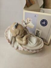 LLADRO COMFORTING DREAMS BRAND NEW IN BOX #6710 BABY GIRL IN BASKET NEWBORN picture