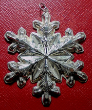 VINTAGE 1973 GORHAM STERLING SILVER SNOWFLAKE CHRISTMAS ORNAMENT picture