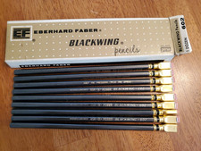 9 Eberhard Faber Blackwing 602 Wood Pencils in a Collectible Box Vintage *READ picture