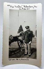 1950 US Solider Lt.Col. W.C. Hamill At The Crater Petersburg VA. Huge Canon  picture