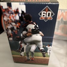 Brian Wilson Hugs 2018 60TH ANNIVERSARY SGA BOBBLEHEAD 2010 WS The Final Out picture