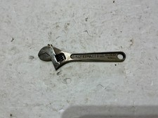 Vintage Crescent 4