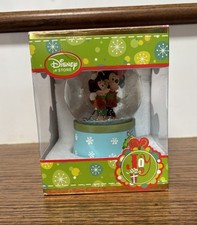 2012 Disney Store Christmas Mickey & Minnie Mouse 5