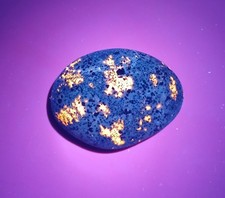 Fluorescent Sodalite ( Yooperlite ) A Bright 2 Ounce Lake Superior Yooperlite picture