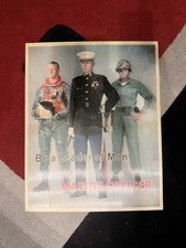 Vintage 1970s Vari-Vue 3D Lenticular USMC Marine Corps - Be a Leader of Men picture