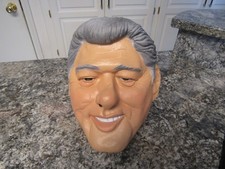 Vintage 1992 Cesar Halloween Vinyl Mask Realistic PRESIDENT BILL CLINTON picture