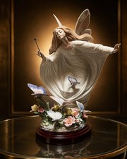 RARE RETIRED LLADRÓ “FAIRY OF THE BUTTERFLIES” #01001850 IN BOX W/BASE. picture
