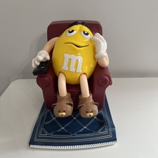 Vintage M&M's LA-Z-BOY Lounge Chair Candy Dispenser Yelllow, Limited Edition NIB picture