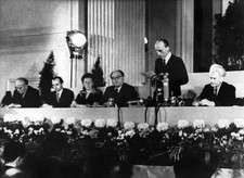 Foundation of the GDR Last session of the Deutscher Volksrat in- 1949 Old Photo picture