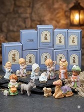 Complete Vintage 1986 Avon Heavenly Blessings Nativity Set 13 Pcs NIB Porcelain picture