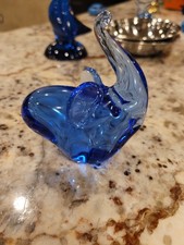 VINTAGE Cobalt Blue Glass ELEPHANT FIGURINE Trunk Up Figural Animal 3