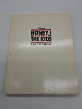 1998 Honey, I Shrunk The Kids TV Show Hardcover Commemorative Script Cast Signed picture