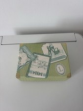LADUREE Paris Green box with Paris * RARE * Collector's item world landmarks picture