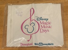 Vtg Disney Magic Music Days Garment Bag Mickey Treble Clef Disneyland WDW Retro picture